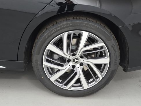 New 2026 Mercedes-Benz E 350 4MATIC Sedan image 34