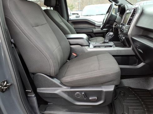 Certified 2017 Ford F150 XLT w/ Equipment Group 302A Luxury image 8