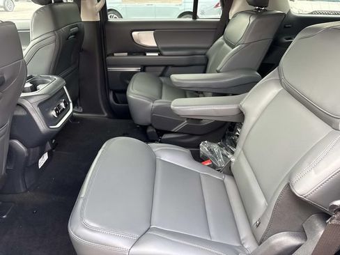 New 2027 Ford Expedition Active AWD/4WD image 19