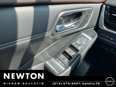 Used 2021 Nissan Rogue Platinum FWD image 37