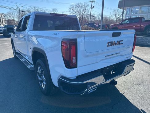 New 2025 GMC Sierra 1500 SLT w/ SLT Premium Plus Package image 4