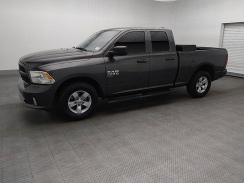 Used 2019 RAM 1500 Express RWD image 2