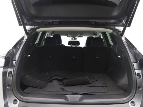 Used 2025 Nissan Murano SV AWD/4WD image 16