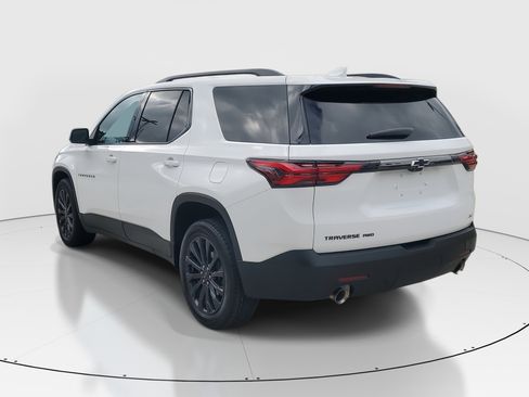 Used 2023 Chevrolet Traverse RS image 6