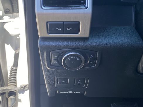 Used 2019 Ford F450 Platinum w/ Platinum Ultimate Package image 19