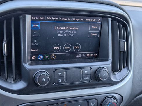 Used 2022 Chevrolet Colorado LT w/ LT Convenience Package RWD image 9