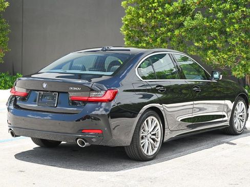 Used 2024 BMW 330i Sedan RWD image 4