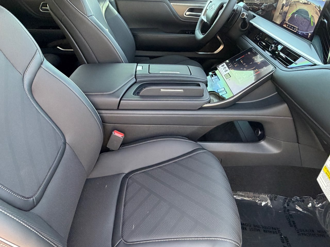 New 2027 INFINITI QX80 Luxe RWD image 12