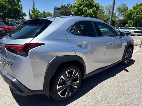 Used 2024 Lexus UX 250h AWD image 5