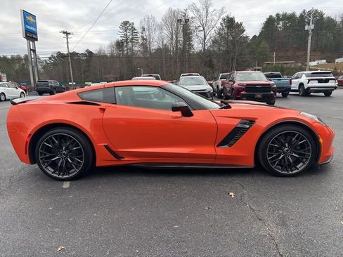 Used 2019 Chevrolet Corvette Z06 w/ Battery Protection Package image 2