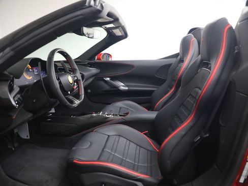 Certified 2024 Ferrari SF90 Spider AWD/4WD image 15