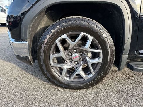 Used 2023 GMC Sierra 1500 SLT w/ SLT Premium Plus Package image 10