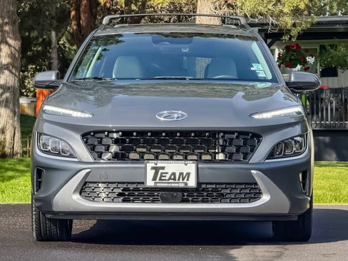Used 2023 Hyundai Kona Limited AWD/4WD image 10