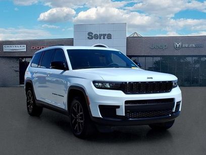 Used 2024 Jeep Grand Cherokee L Altitude