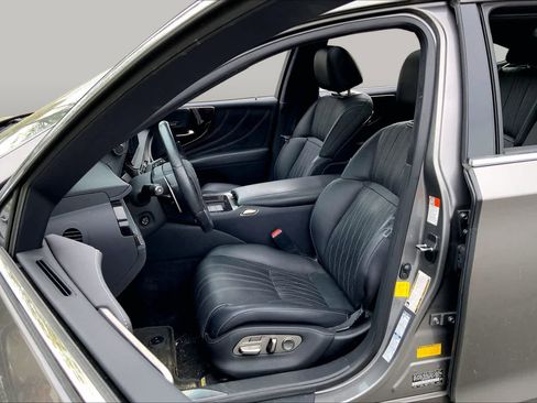 Certified 2023 Lexus LS 500 AWD w/ Interior Upgrade Package image 8