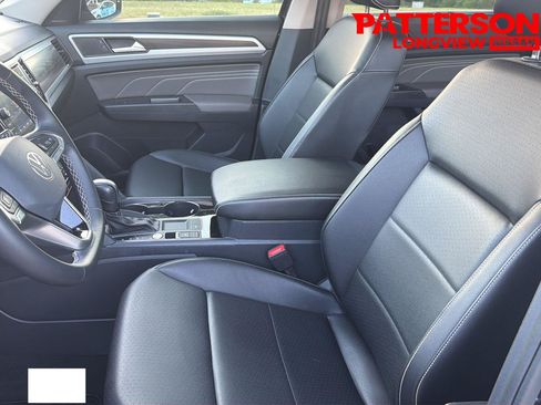Used 2023 Volkswagen Atlas SE FWD image 6