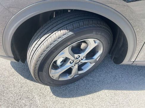 New 2026 Ford Escape ST-Line w/ Tech Pack #1 AWD/4WD image 15