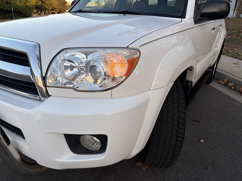 Used 2007 Toyota 4Runner SR5 RWD image 29