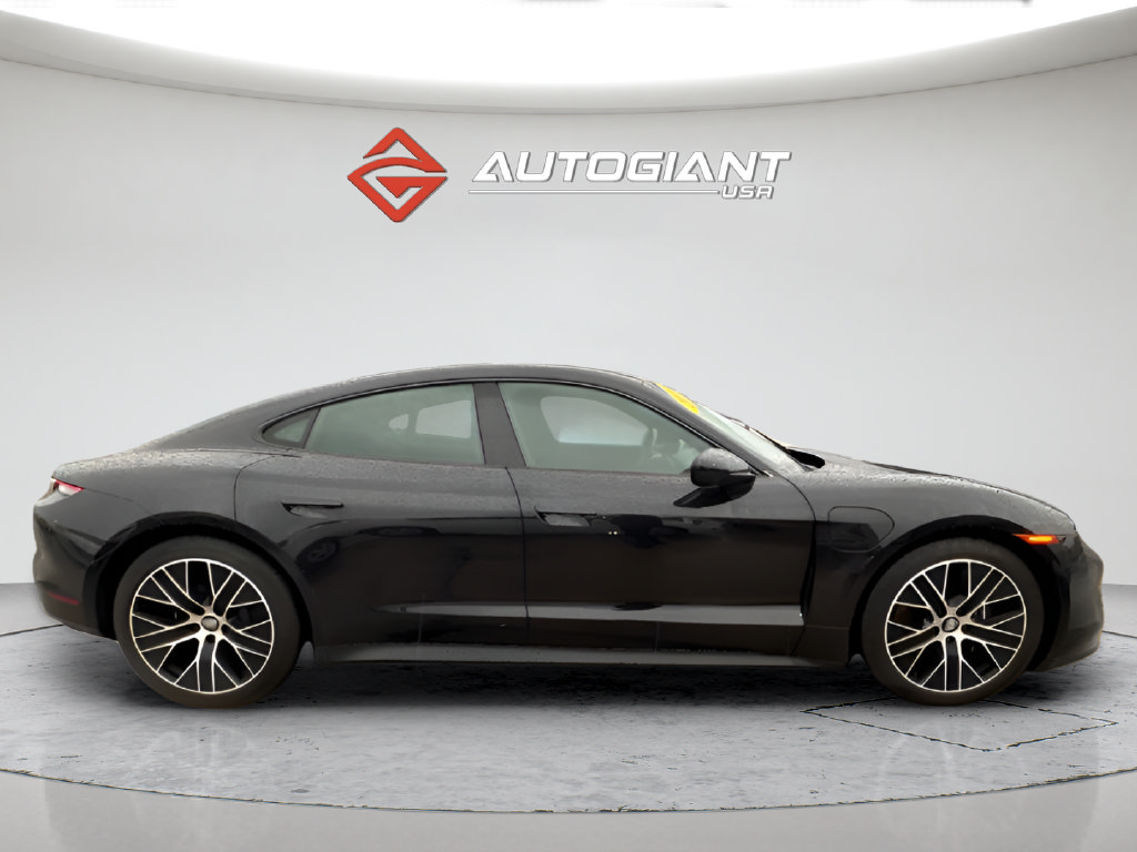 Used 2024 Porsche Taycan w/ Premium Package RWD image 6