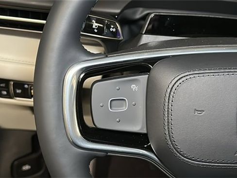 New 2026 Lincoln Nautilus Premier w/ Equipment Group 102A image 26