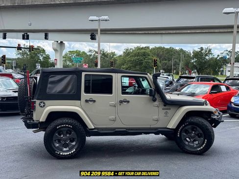 Used 2017 Jeep Wrangler Unlimited Sport AWD/4WD image 6