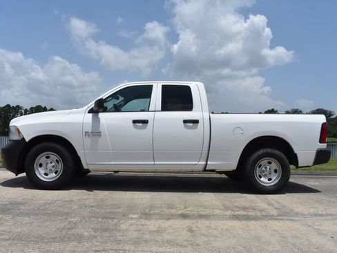 Used 2018 RAM 1500 Tradesman RWD image 3