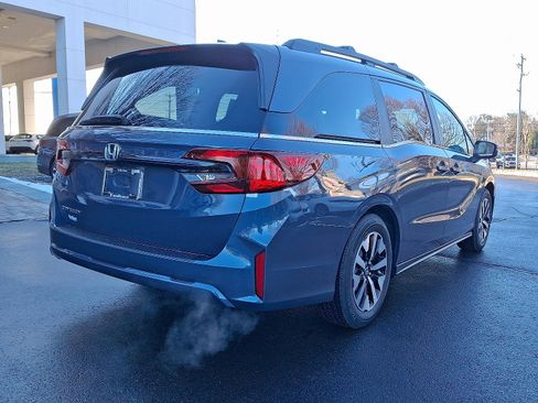 New 2026 Honda Odyssey EX-L image 4