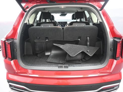 Certified 2023 Kia Sorento EX AWD/4WD image 23
