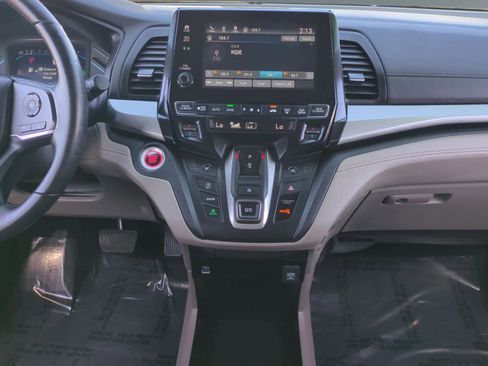 Used 2023 Honda Odyssey EX-L image 11
