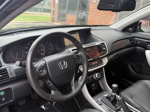 Used 2015 Honda Accord EX-L image 17