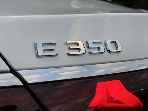 New 2026 Mercedes-Benz E 350 4MATIC Sedan image 29