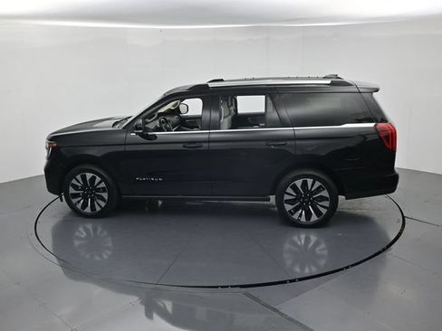 Certified 2025 Ford Expedition Platinum w/ Driver's Package AWD/4WD image 49