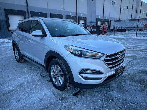 Used 2018 Hyundai Tucson SEL Plus AWD/4WD image 12