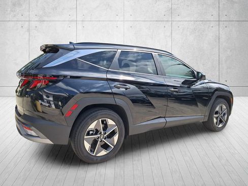 Used 2026 Hyundai Tucson SEL FWD image 5