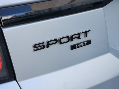 Used 2021 Land Rover Range Rover Sport HST AWD/4WD image 36