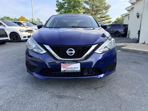 Used 2019 Nissan Sentra SV FWD image 2