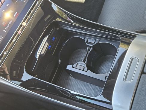 Certified 2024 Mercedes-Benz C 300 Sedan image 21