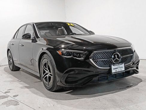 Used 2026 Mercedes-Benz E 450 4MATIC Sedan image 33