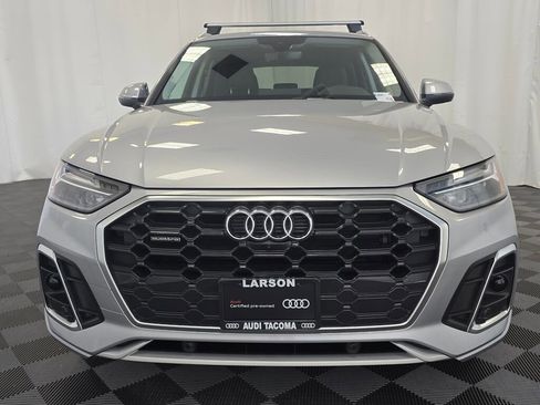 Certified 2025 Audi Q5 2.0T Premium Plus image 9
