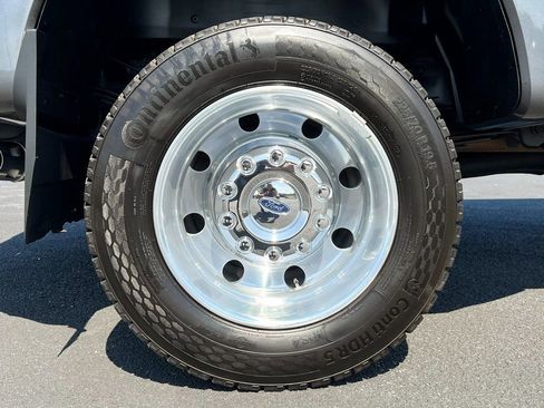 Used 2024 Ford F450 Limited w/ FX4 Off-Road Package image 17