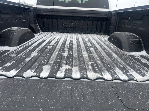 Used 2024 Chevrolet Silverado 2500 High Country w/ Technology Package image 39