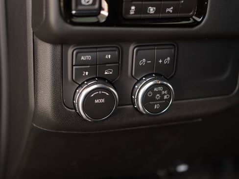 New 2026 GMC Yukon XL Elevation image 11