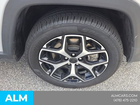 Used 2025 Jeep Compass Limited AWD/4WD image 17