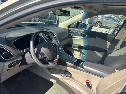 Used 2016 Lincoln MKX Reserve w/ Cargo Utility Package image 6