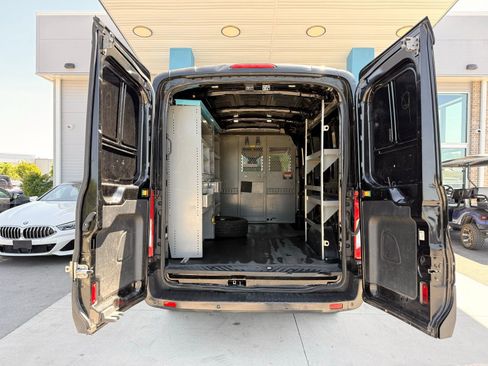 Used 2015 Ford Transit 250 148 Medium Roof RWD image 34