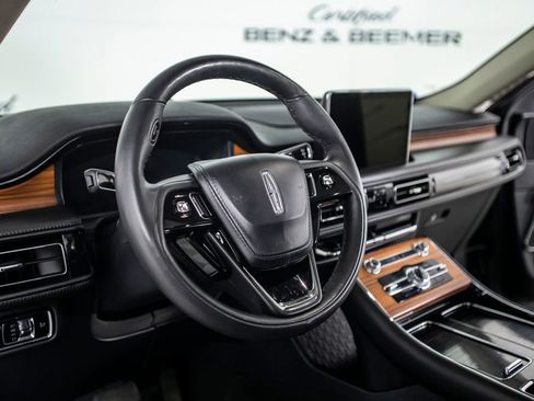 Used 2024 Lincoln Aviator Reserve w/ Elements Package Plus RWD image 17