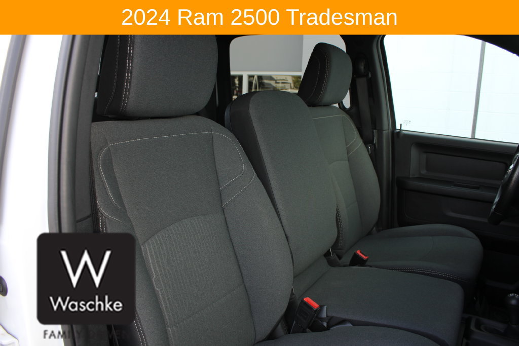 Used 2024 RAM 2500 Tradesman w/ Chrome Appearance Group AWD/4WD image 23