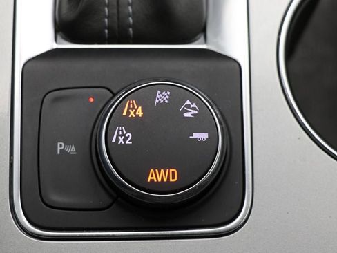 Used 2019 Chevrolet Blazer LT image 27