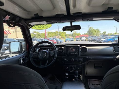 Used 2021 Jeep Gladiator Sport AWD/4WD image 10
