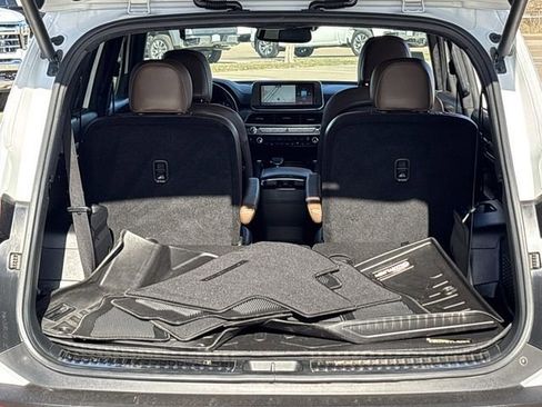Used 2022 Kia Telluride SX w/ SX Prestige Package image 28